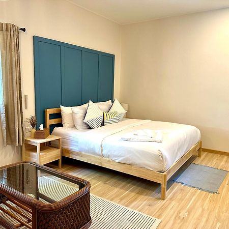 Warm White Hua Hin House酒店 外观 照片